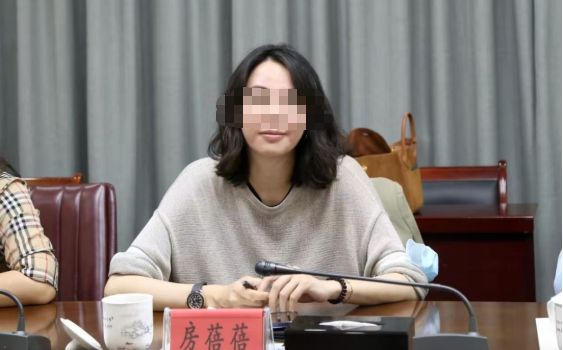 “投行第一美女”判了10年！收取通道费，涉知名房企(1)