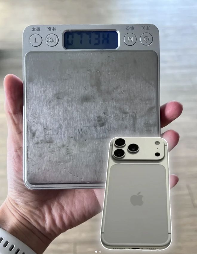为了拯救史上最丑iPhone，打工人抢爆这个「均价5毛」的Lisa同款手机配件？(5)