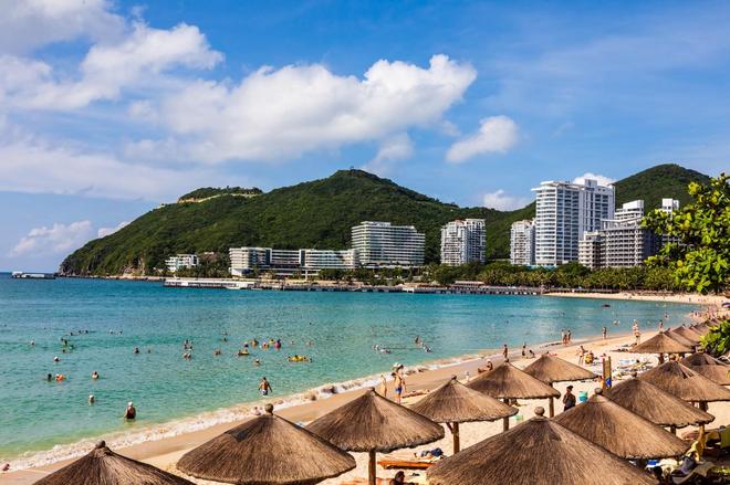 游客超1亿人次，消费超2000亿：海南想把文旅生意再做大