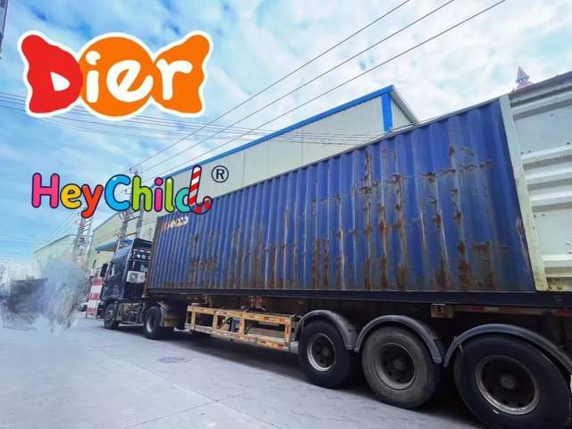 宁可睡地板，也要当世界的老板：AI托起中国商家的全球野心
