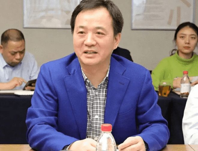 爆雷，高达200亿元！浙商大佬俞发祥涉嫌犯罪，被公安采取刑事强制措施，其身家一度达145亿元，8亿多股份已被紧急