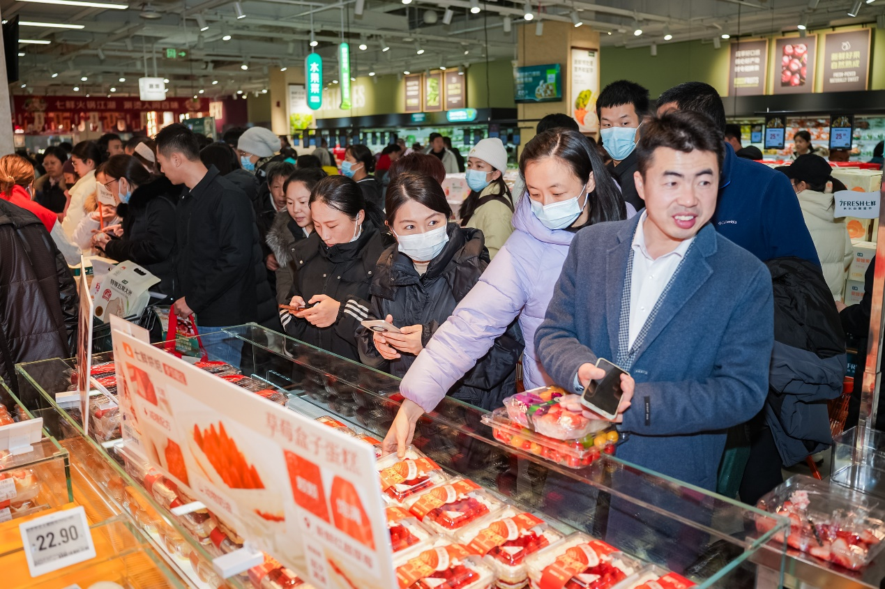 京东七鲜石家庄首店火爆开业，24小时菜、7日鲜蛋引市民抢购(6)