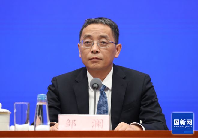 飙升到166万亿！中国人民的存款，太多了(11)