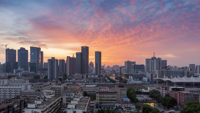 上涌时代，新兴城市重构中国消费地理坐标(1)