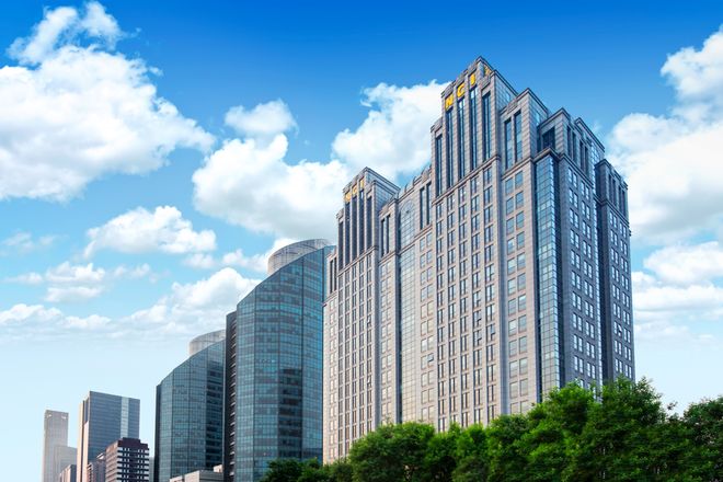 新华保险：从“新路径”到“新高度”(1)