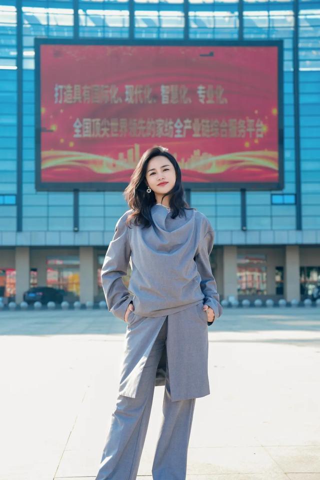 南通“宝妈”摆摊创业，GMV同比增长近600%，“我就想出人头地”(1)