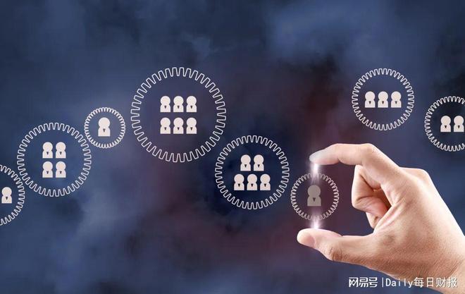 盘点2025年保险业高管变动：头部机构主动换防，中小险企加速调整(1)
