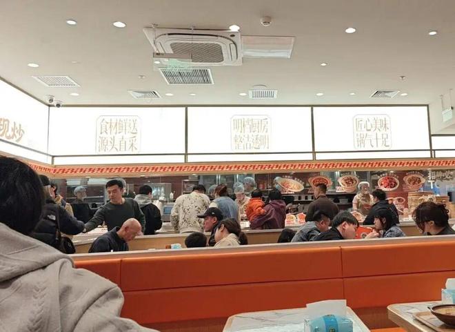 集体押注“现炒”！中式快餐烽烟四起(11)