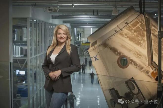 马斯克SpaceX背后的她：现实版钢铁侠小辣椒(3)