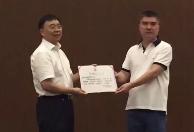 精锋医疗即将上市，会展大王邓鸿的合伙人八年前投资500万，如今狂揽超6亿