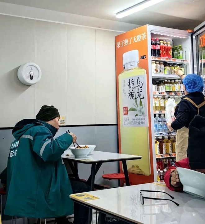 在北京吃一顿饭，只要六块钱了？(2)