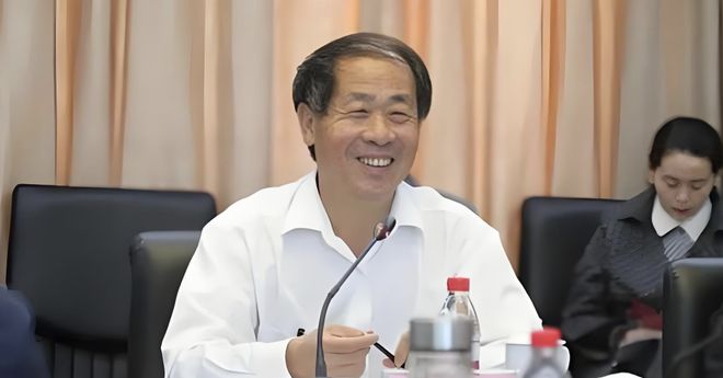 劲酒猛嗑调饮，吴少勋直面“威胁”丨正经深度(4)