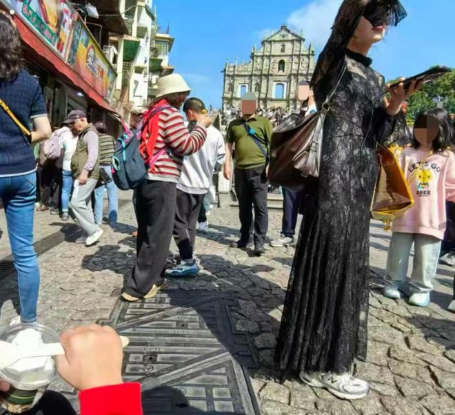 新春走基层 | 最长假期开启：从“赶路”到“享受路”，9天长假让出行从容起来(4)