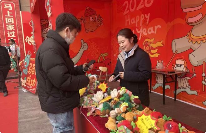 新春走基层｜甘肃公交建集团“乐购新春”系列活动让陇原驿路年味浓(2)