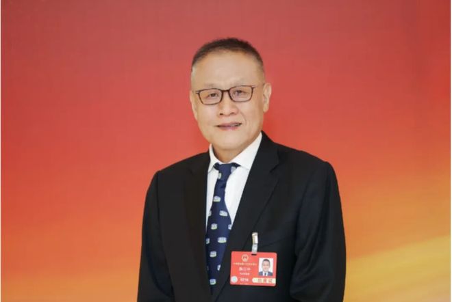 全国人大代表魏立华：推动“学生奶计划”普惠供给(1)