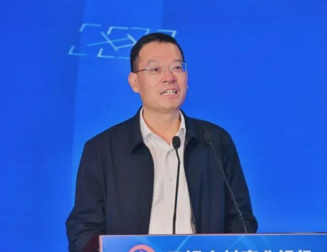 新行长已正式履职、前行长去向却未宣，江苏紫金农商行为何不公告(1)