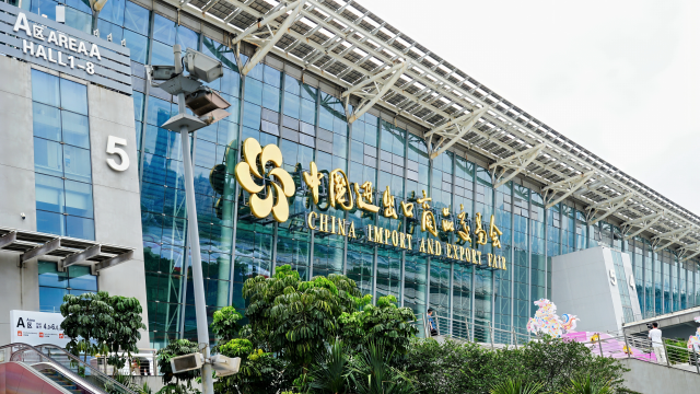 技术护城河与全球化“备份”：外贸商应对贸易壁垒的灵活“辩证法”｜直击广交会(1)