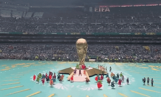 世界杯开幕，夏奇拉点燃全场！揭幕战墨西哥2-0南非，全场3张红牌创纪录！门票酒店大涨价，中国义乌订单激增，券商关注A股啤酒等板块(1)