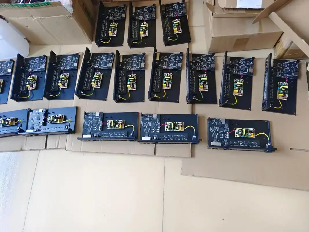 拓普泰克应收账款占比过半：研发费用率远弱同行，8名亲属在公司任职